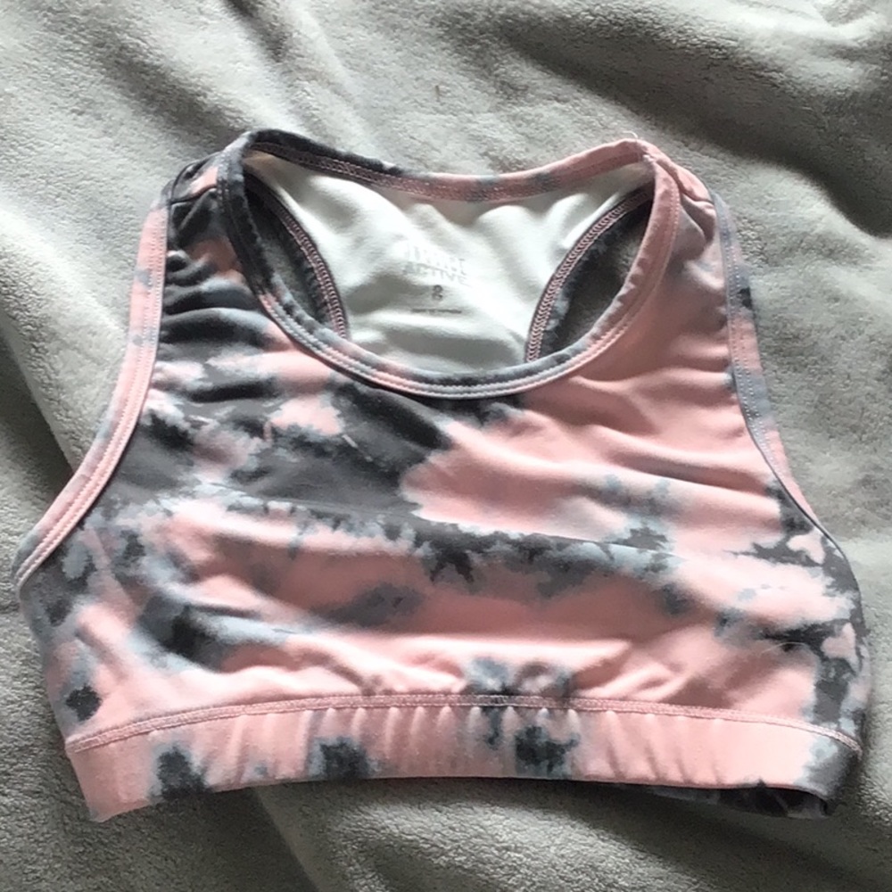 Sports bra